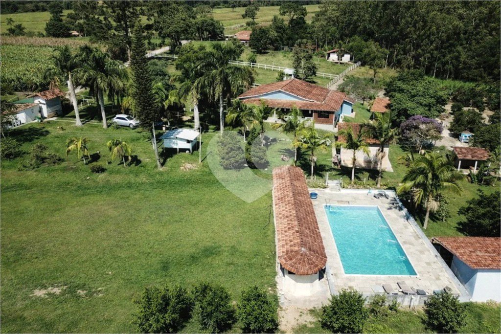 Sítio à venda com 6 quartos, sendo 5 suítes, em Área Rural de Itapetininga, Itapetininga, SP