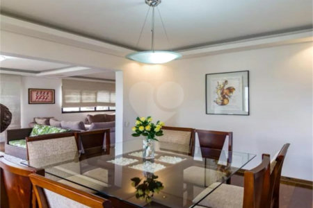 Apartamento à venda com 4 quartos, sendo 3 suítes, em Vila Andrade, São Paulo, SP