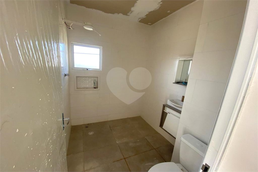 Sobrado à venda com 3 quartos, sendo 1 suíte,  em Canjica (terra Preta), Mairiporã, SP
