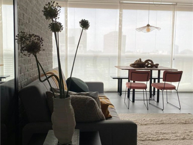 Sala à venda com 1 suíte em Chácara Santo Antônio, São Paulo, SP