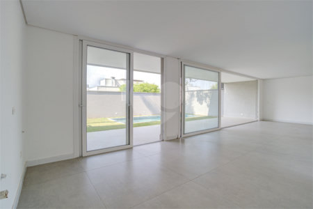 Casa à venda com 4 suítes no condomínio Jamestown, São Paulo - SP