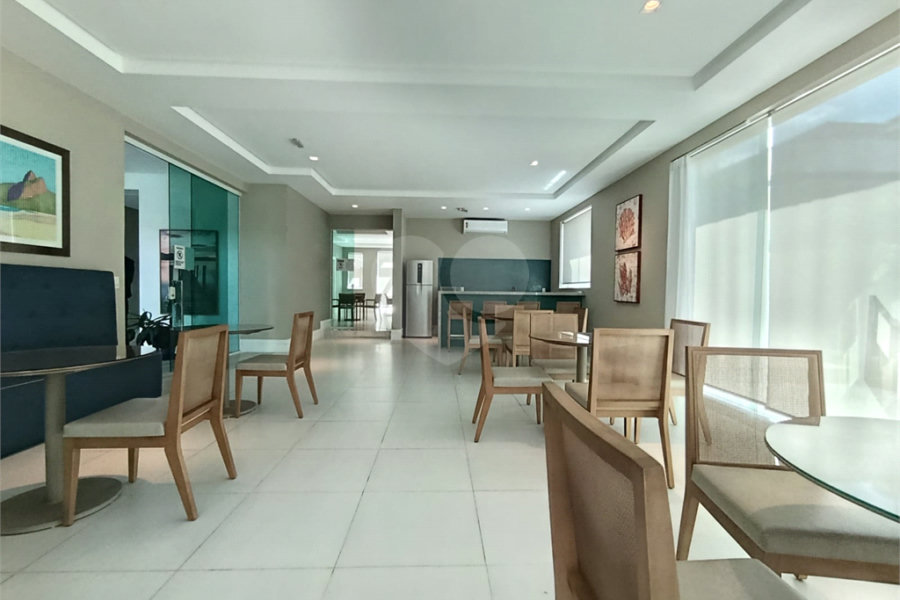 Apartamento para alugar com 3 suítes em Jardim Virgínia, Guarujá, SP