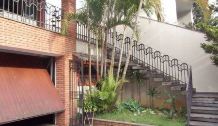 Casa à venda com 3 suítes no condomínio Praça Monsenhor Macedo,10, São Paulo - SP