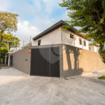 Sobrado à venda com 4 quartos, sendo 2 suítes, em Moema, São Paulo, SP