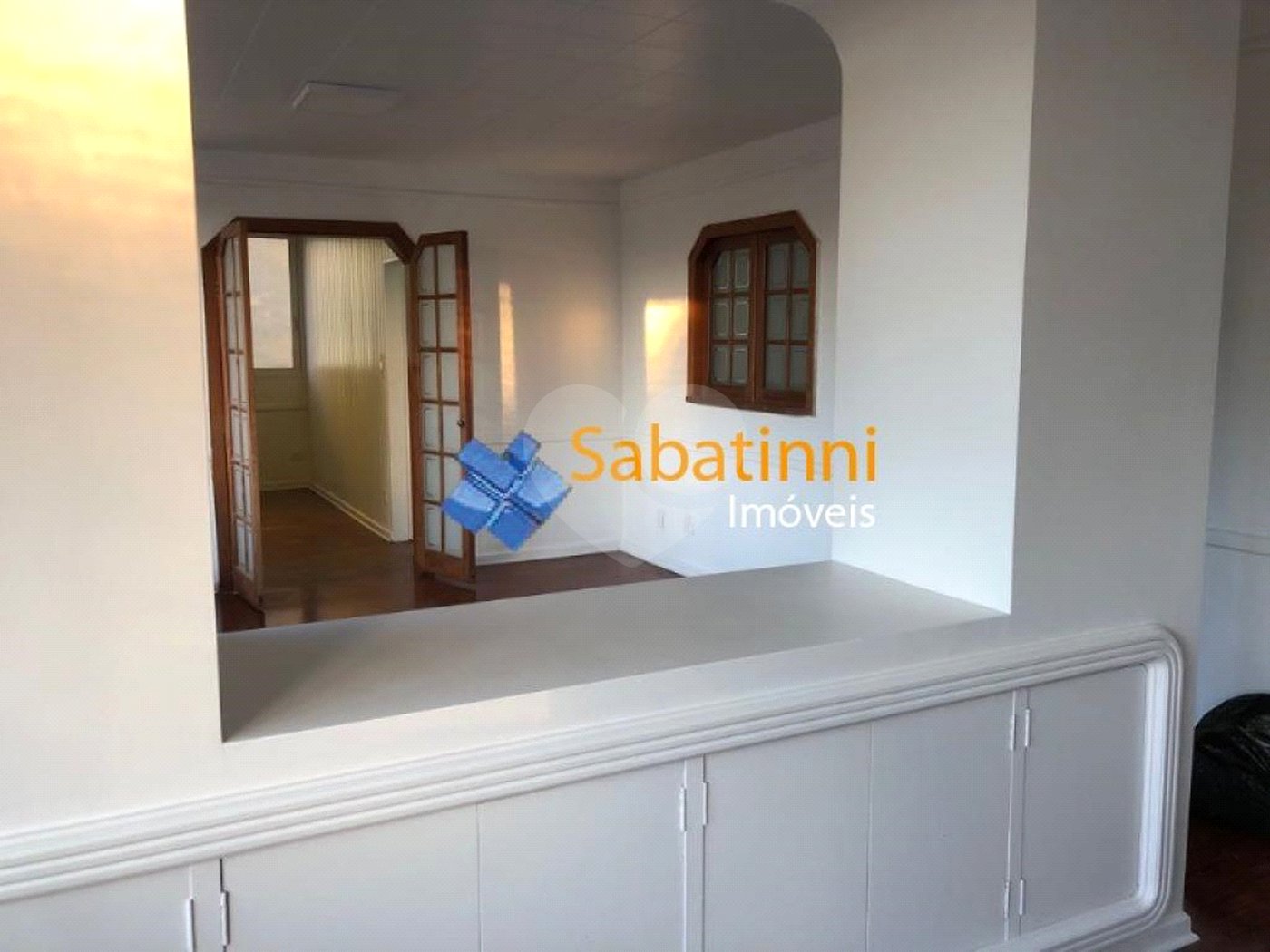 Apartamento à venda com 3 quartos, sendo 2 suítes, em Jardim Paulista, São Paulo, SP