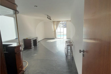 Casa para alugar com 3 quartos, sendo 1 suíte,  em Vila Sônia, São Paulo, SP