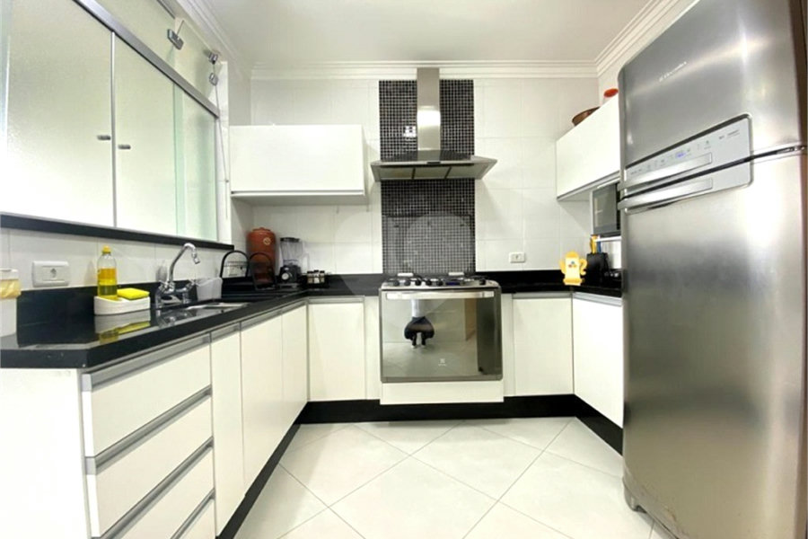 Apartamento à venda com 3 quartos, sendo 1 suíte, em Vila Rosália, Guarulhos, SP