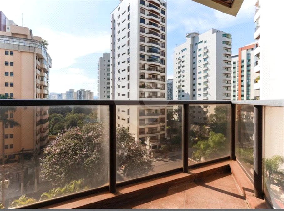 Apartamento à venda com 4 suítes em Santana, São Paulo, SP