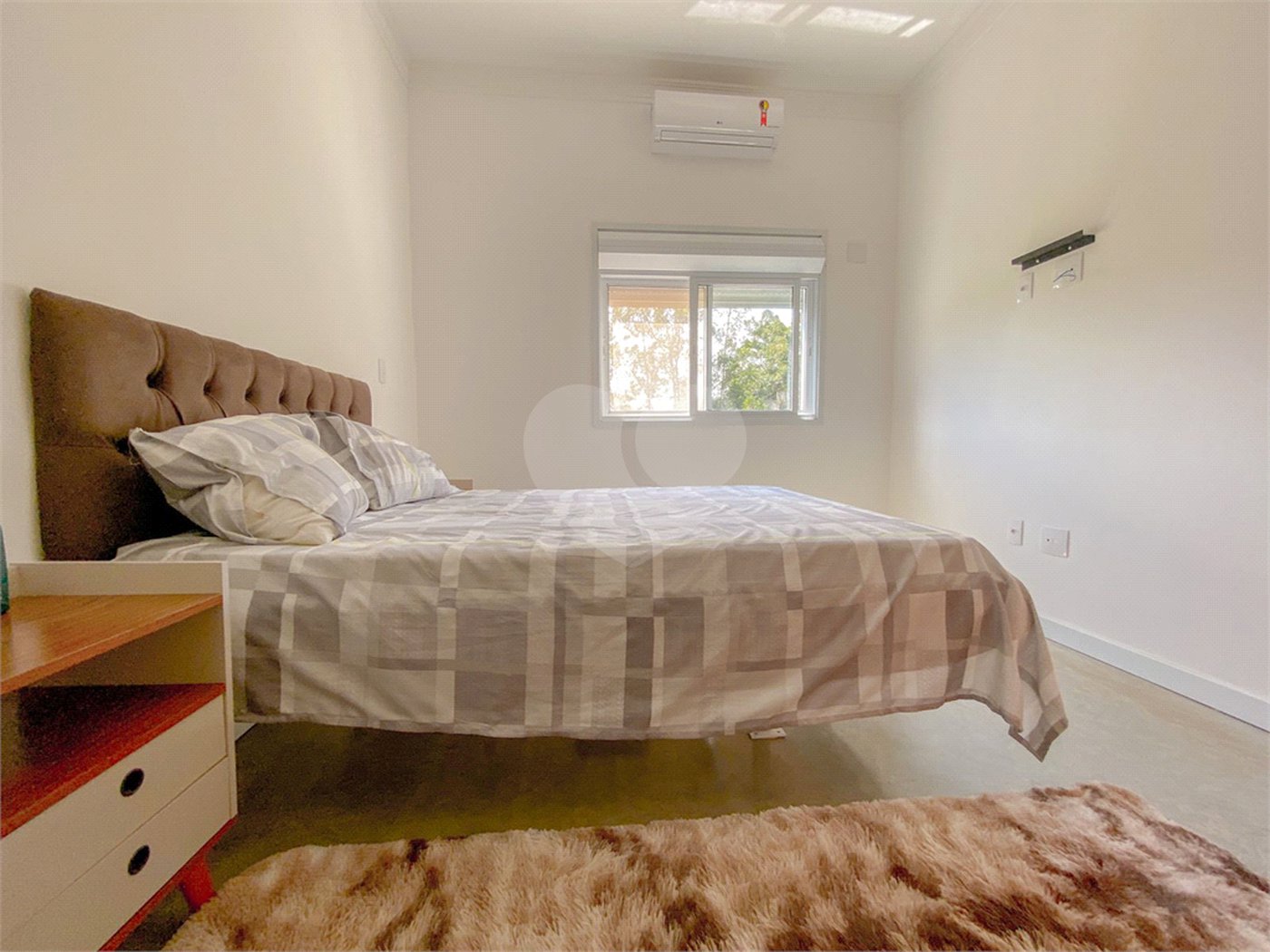 Casa à venda com 5 suítes no condomínio Suíça da Cantareira, Mairiporã - SP