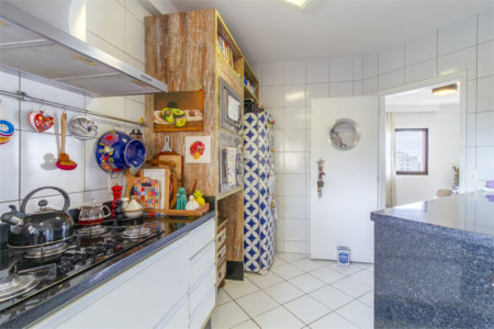 Apartamento à venda com 4 quartos, sendo 3 suítes, em Jardim Monte Kemel, São Paulo, SP
