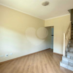 Casa à venda com 2 quartos no condomínio Portal dos Gamez, Atibaia - SP