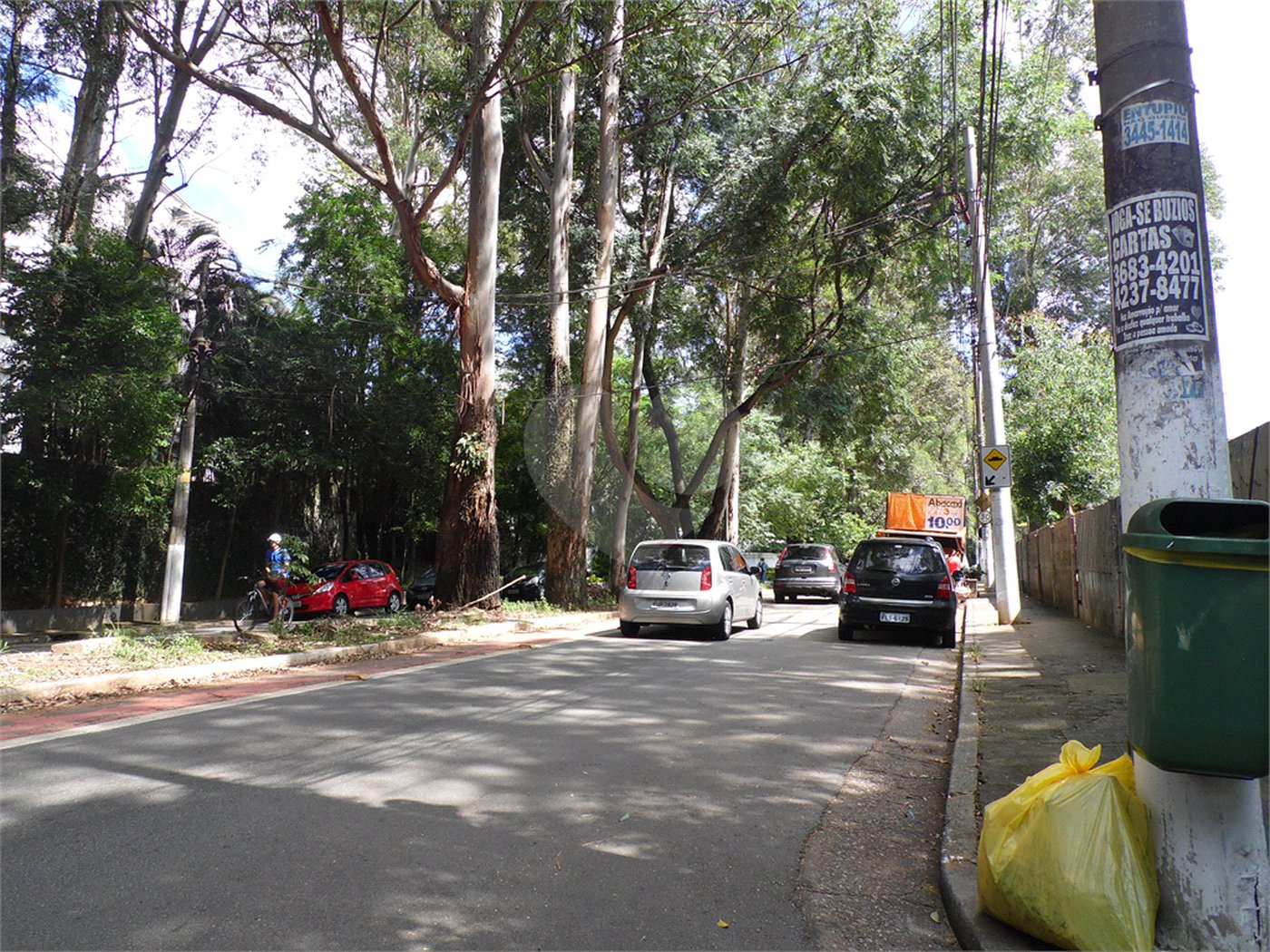 Casa à venda com 5 quartos, sendo 3 suítes, em Vila São Francisco, São Paulo, SP
