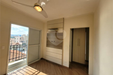 Casa à venda com 3 quartos, sendo 1 suíte,  no condomínio Maximus I, São Paulo - SP