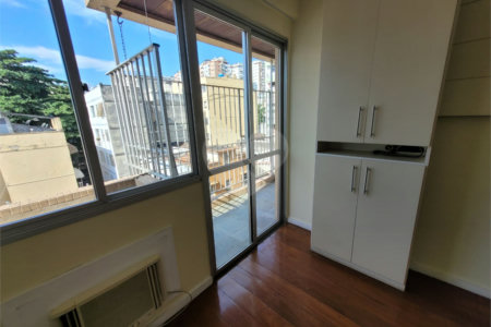 Apartamento à venda com 3 quartos, sendo 1 suíte,  em Tijuca, Rio de Janeiro, RJ