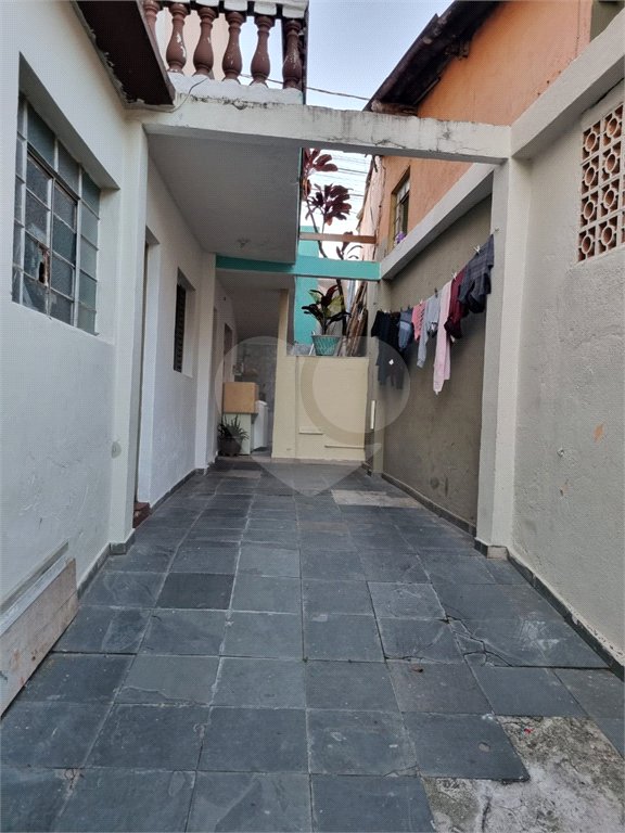 Sobrado à venda com 3 quartos em Vila Basileia, São Paulo, SP