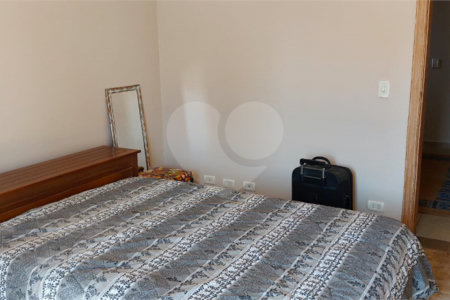 Casa à venda com 5 quartos, sendo 3 suítes, em Vila Monumento, São Paulo, SP