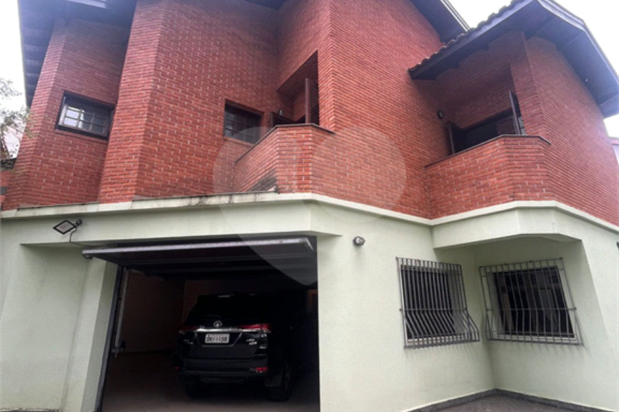 Sobrado à venda com 3 suítes em Tremembé, São Paulo, SP