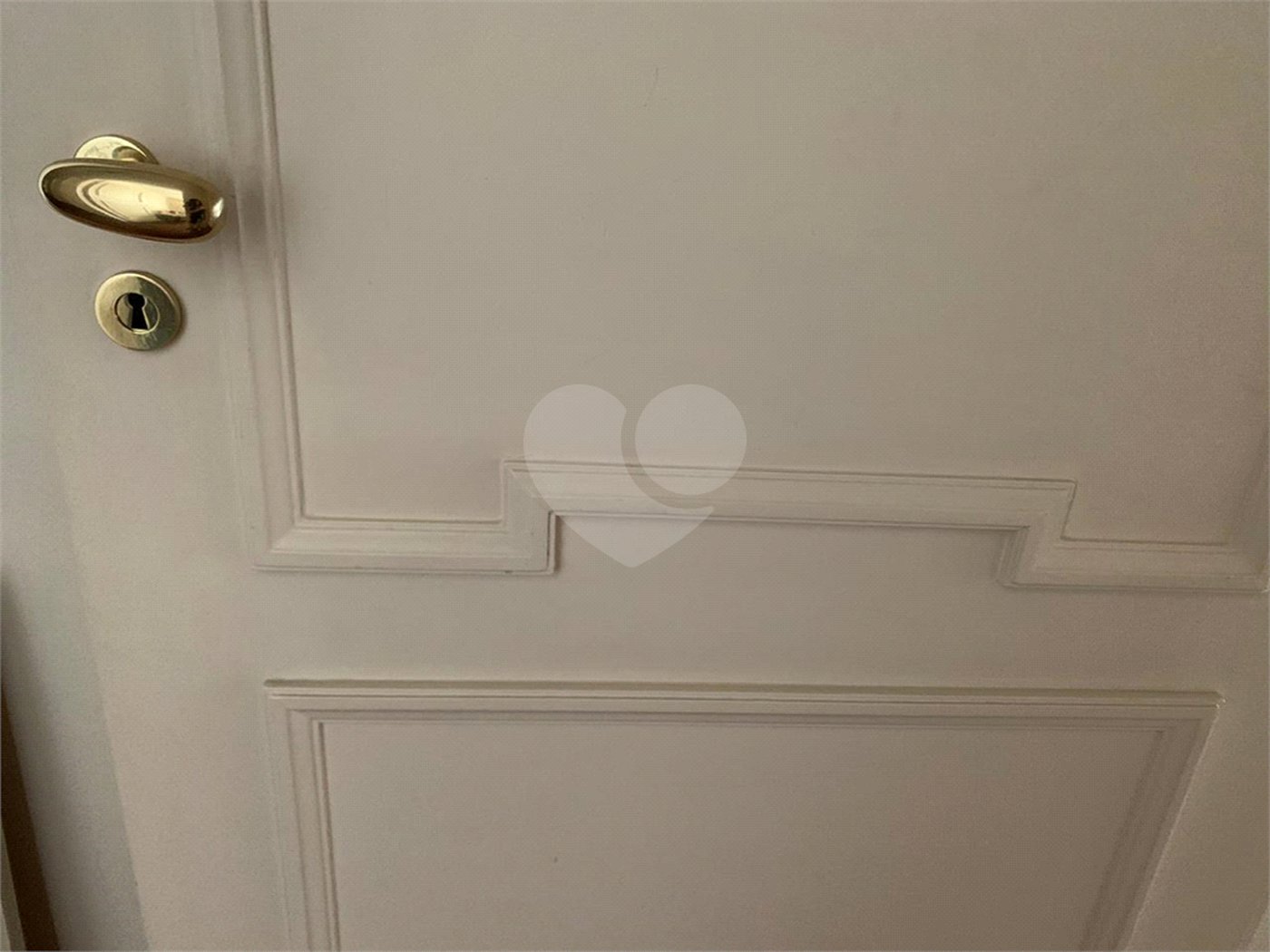 Apartamento à venda com 3 quartos, sendo 1 suíte, em Itaim Bibi, São Paulo, SP