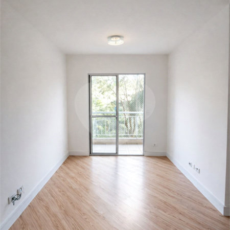 Apartamento à venda com 3 quartos em Jardim Caiapiá, Cotia, SP