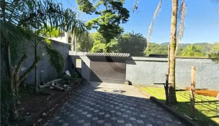 Condomínio à venda com 6 suítes em Cumbari, Mairiporã, SP