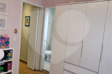 Apartamento à venda com 3 quartos, sendo 1 suíte, no Centro, São Bernardo do Campo, SP