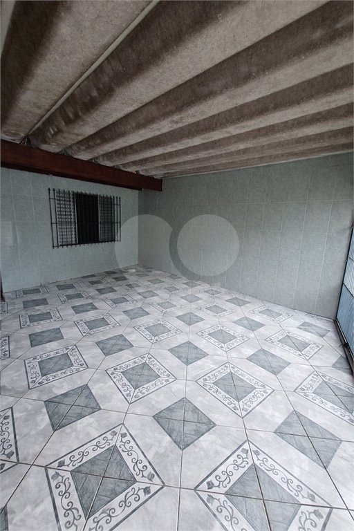 Casa à venda com 3 quartos, sendo 1 suíte, em Jardim Santo Elias, São Paulo, SP