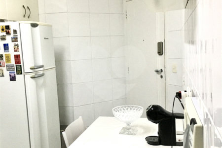 Apartamento à venda com 3 quartos, sendo 1 suíte,  em Vila Santo Estevão, São Paulo, SP