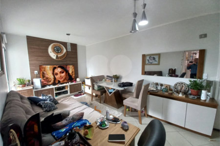 Apartamento à venda com 2 quartos em Vila Mazzei, São Paulo, SP