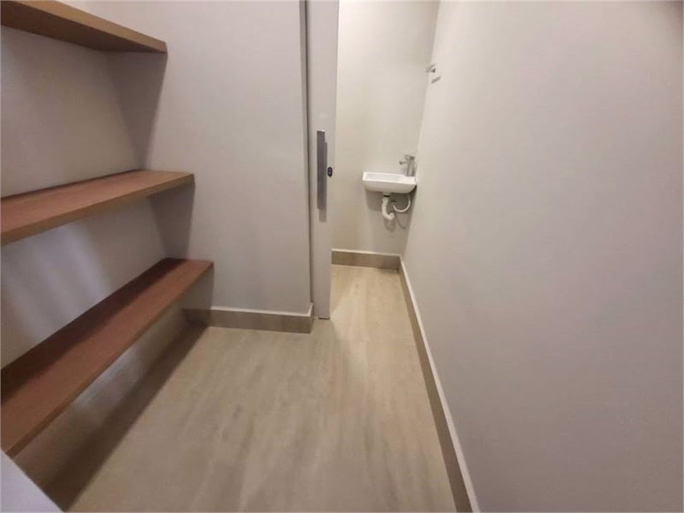 Apartamento Residencial à venda, Gonzaga, Santos - AP0849.