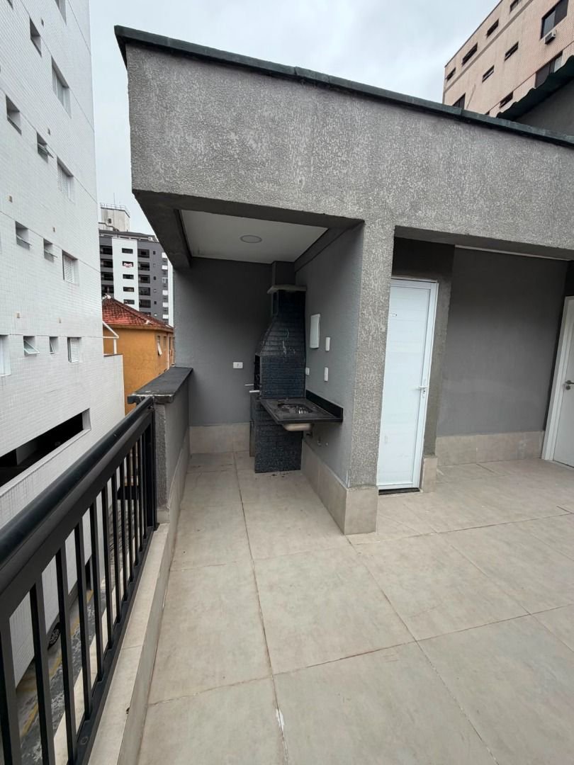 Casa com 2 dormitórios à venda, 116 m² por R$ 650.000,00 - Marapé - Santos/SP