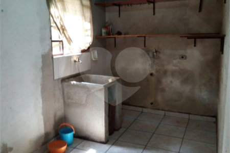 Casa à venda com 2 quartos em Jardim Luciana, Itaquaquecetuba, SP