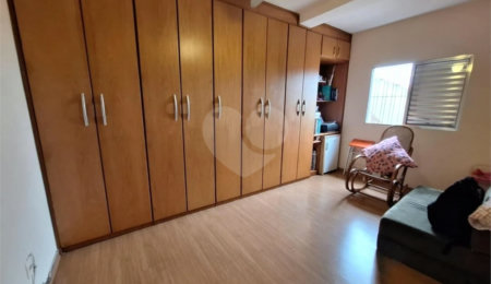 Casa à venda com 3 quartos, sendo 1 suíte,  em Vila Gomes, São Paulo, SP