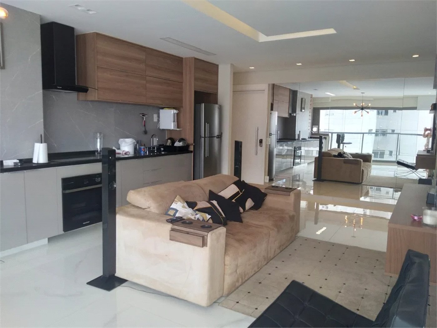 Apartamento à venda com 2 quartos, sendo 1 suíte,  em Vila Romana, São Paulo, SP