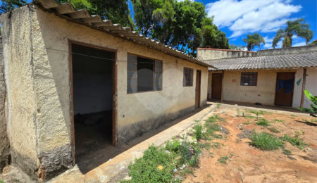 Casa à venda com 18 quartos em Vila Belo Horizonte, Itapetininga, SP