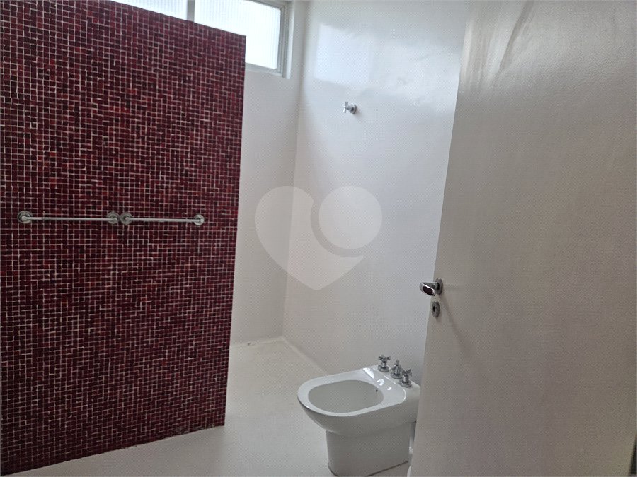 Apartamento à venda com 2 suítes em Cerqueira César, São Paulo, SP