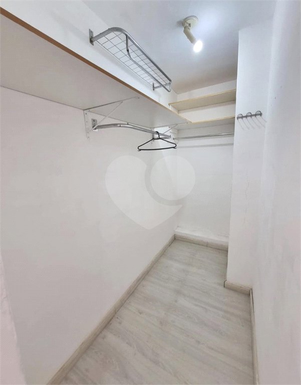 Sobrado à venda com 3 quartos, sendo 2 suítes, em Jardim Ester Yolanda, São Paulo, SP