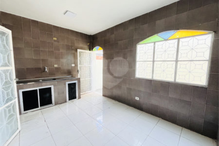 Casa à venda com 3 quartos em Campo Grande, Rio de Janeiro, RJ
