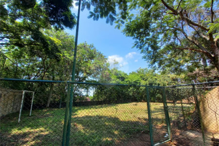 Casa à venda com 14 quartos, sendo 10 suítes, no condomínio Rua do Observatorio 2270, Vinhedo - SP