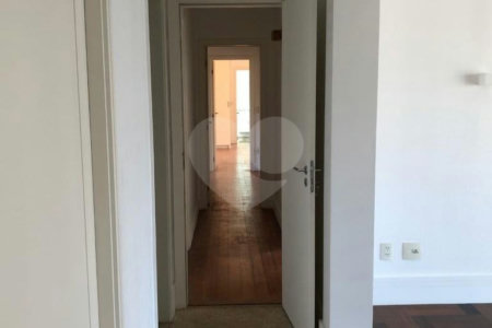 Apartamento à venda com 3 suítes em Vila Suzana, São Paulo, SP