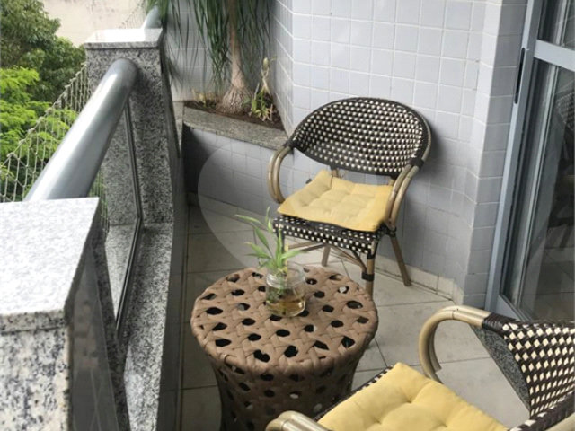 Apartamento à venda com 3 quartos, sendo 1 suíte,  em Vila Paulicéia, São Paulo, SP