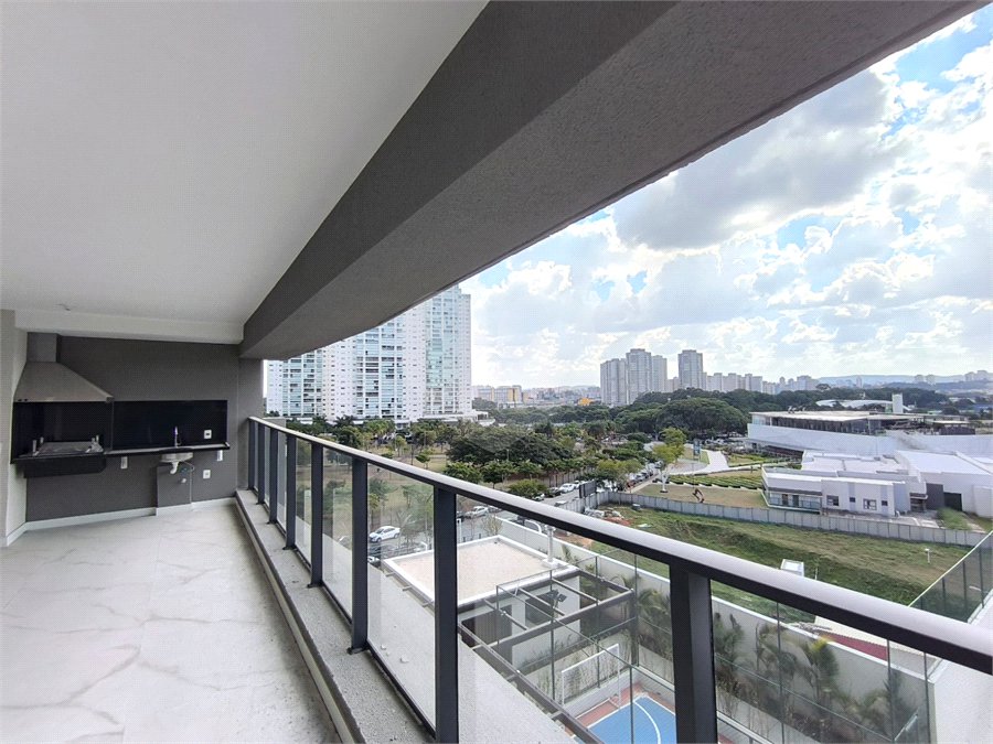 Apartamento à venda ou para alugar com 3 suítes em Água Branca, São Paulo, SP