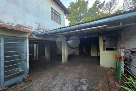 Casa para reforma terreno de 300 m²