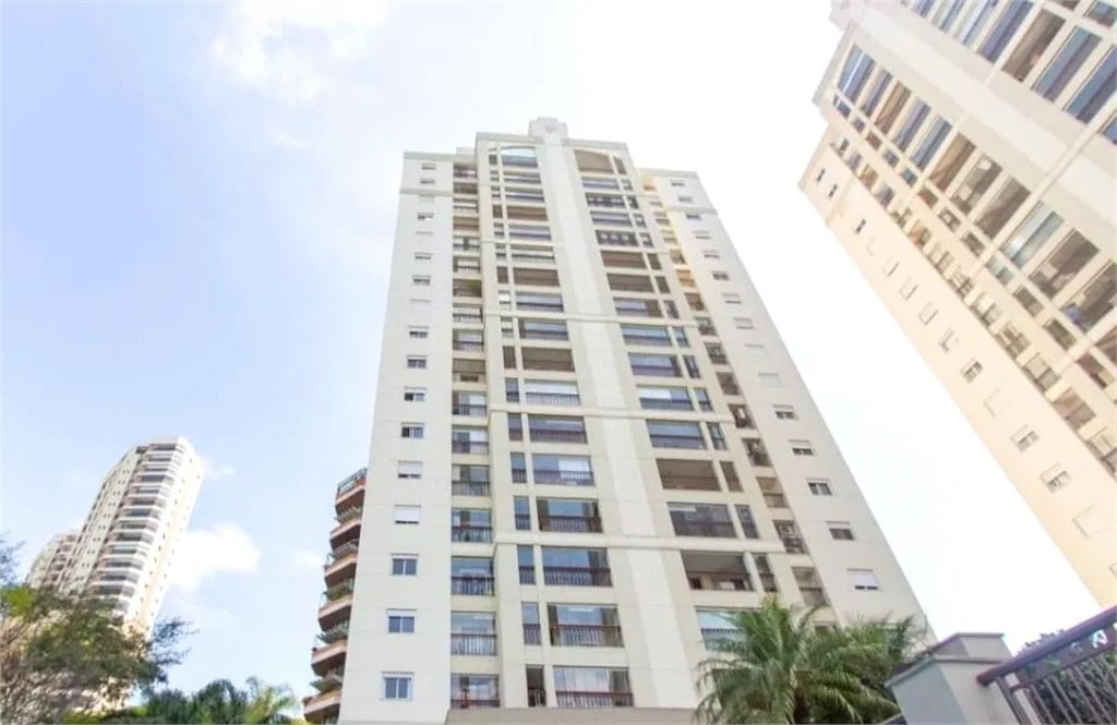 Apartamento à venda com 3 suítes em Paraíso do Morumbi, São Paulo, SP