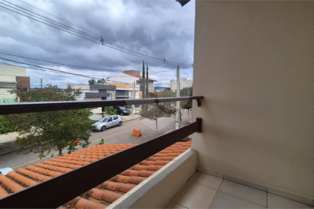 Casa à venda com 3 quartos, sendo 1 suíte,  no condomínio Residencial Horto Villagio, Sorocaba - SP