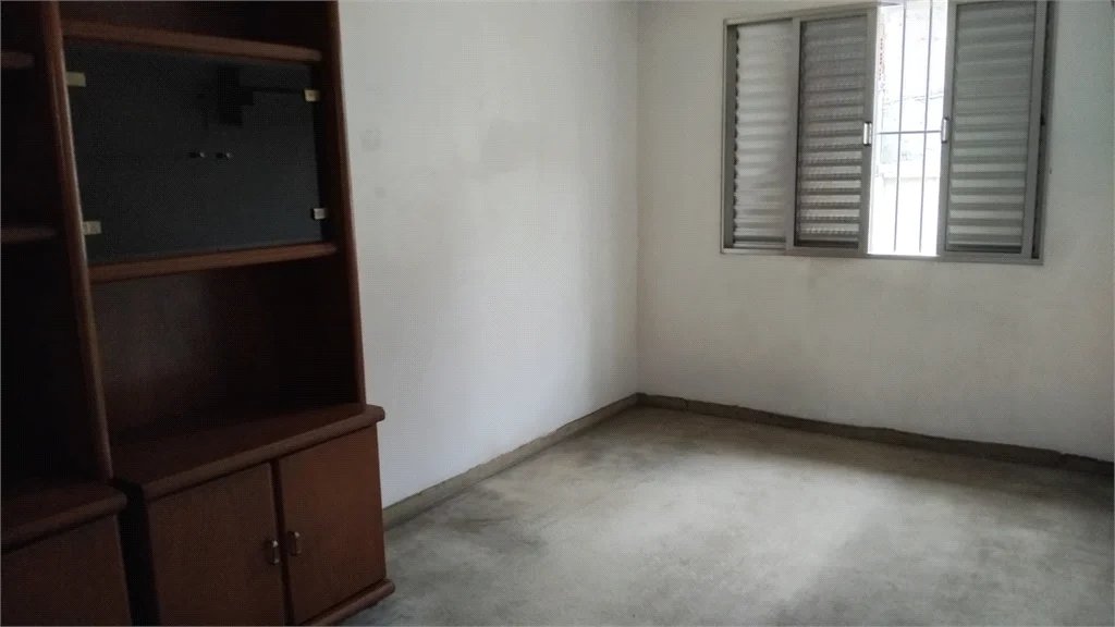 Sobrado à venda com 3 quartos em Jardim Odete, São Paulo, SP