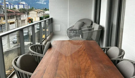 Apartamento à venda com 2 quartos, sendo 1 suíte,  em Rio da Praia, Bertioga, SP