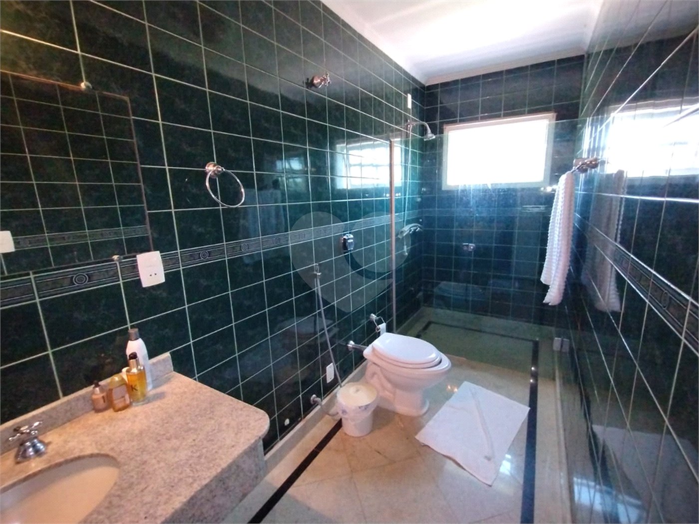 Casa à venda com 5 suítes em Jardim Colombo, Itapetininga, SP
