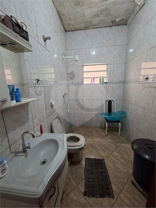 Casa à venda com 4 quartos, sendo 1 suíte,  em Vila Santa Maria, Guarulhos, SP