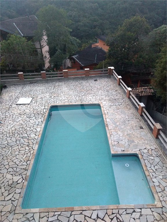 Casa à venda com 3 suítes no condomínio Alpes da Cantareira, Mairiporã - SP