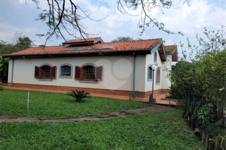 Chácara à venda com 4 suítes em Recanto Amapola, Bragança Paulista, SP
